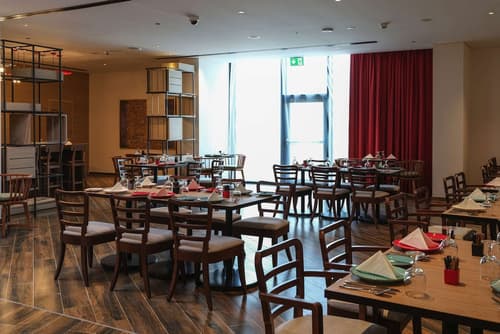 IntercityHotel Muscat, Restaurant