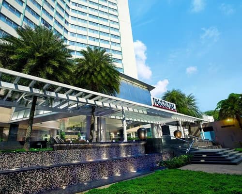 Parkroyal on Kitchener Road, 