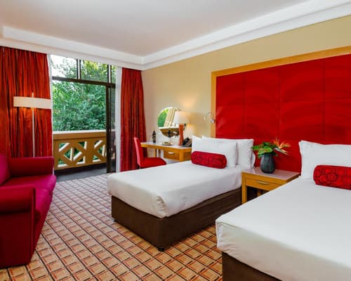 Sun City Main Hotel, 