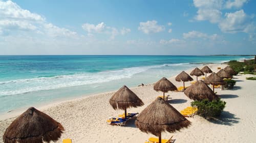  Vie 06 Mar - BUE / CUN + Hoteles en Cancún & Costa Mujeres