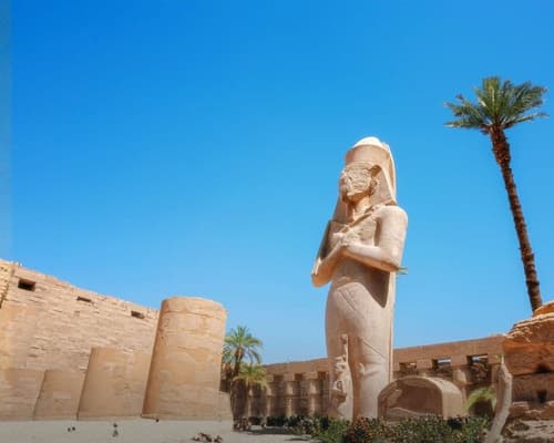Dal Cairo a Luxor: tra templi e deserti