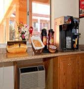 Econo Lodge Midtown, 