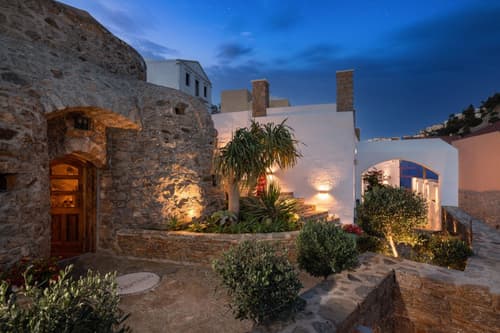 Kaminos Boutique Hotel, 