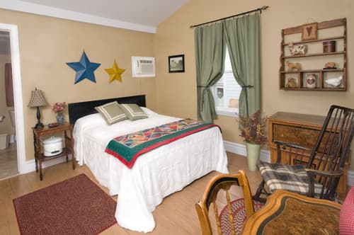 Telegraph House Motel, 