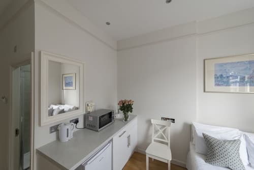 Matheson Olympia Hotel, 