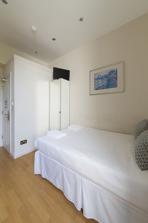 Matheson Olympia Hotel, 