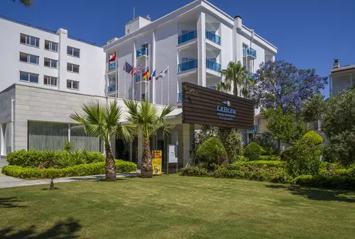 Le Bleu Hotel & Resort, 