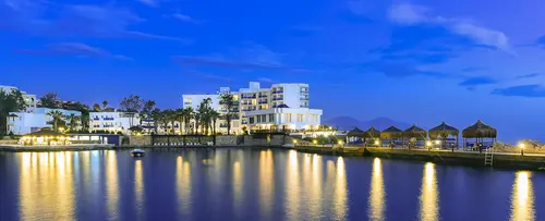 Le Bleu Hotel & Resort, 