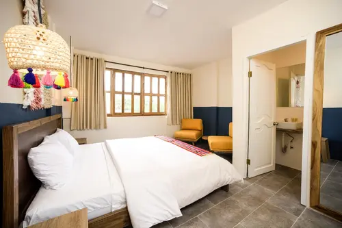 Selina Montañita, ROOM