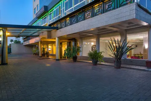 Mash Park Hotel, 