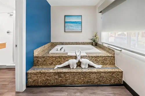 SureStay Hotel by Best Western Santa Monica, Room