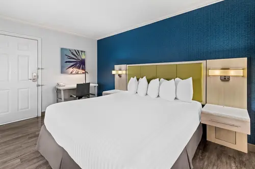 SureStay Hotel by Best Western Santa Monica, Room