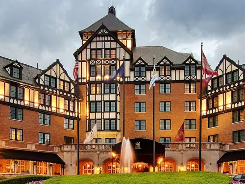 Hotel Roanoke & Conference Ctr, Curio Collection by Hilton , Primary image
