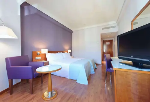 Hotel Madrid Centro Affiliated by Meliá, Room