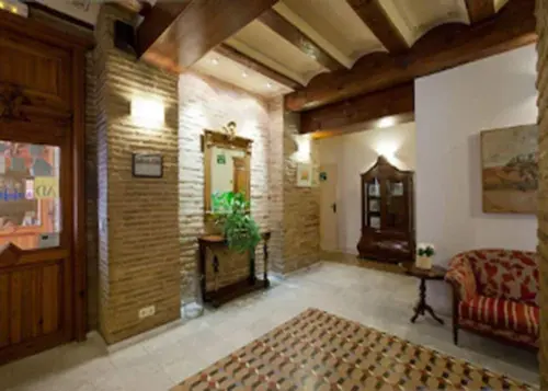 Ad Hoc Monumental Hotel, Lobby