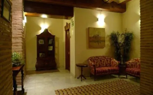 Ad Hoc Monumental Hotel, Lobby sitting area