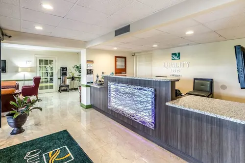 Quality Inn Tanglewood, Reception