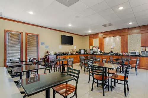 Best Western St. Louis-Kirkwood Route 66, Breakfast area