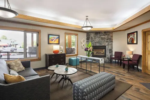 Days Inn & Suites by Wyndham Bozeman, Lobby