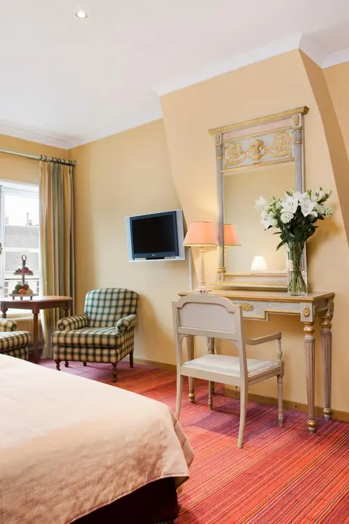 Martin's Relais, Room