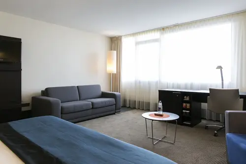 Holiday Inn Eindhoven Centre by IHG, Room