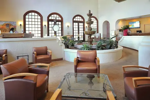 Los Abrigados Resort and Spa, Lobby