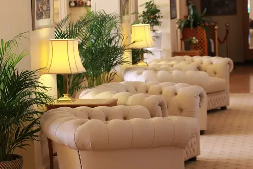 Golf Hotel Rene Capt, Reception
