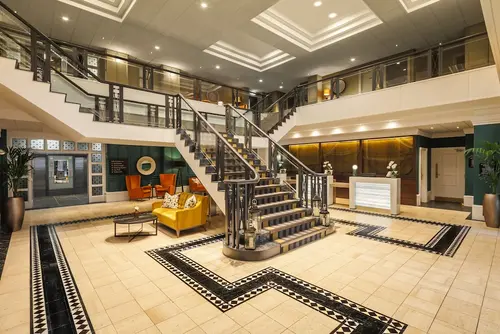 Crowne Plaza Leeds by IHG, Reception