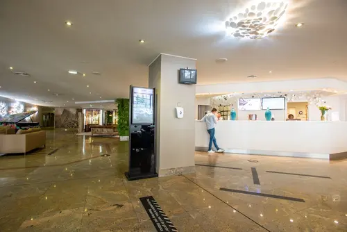 Mercure Marseille Centre Vieux Port, Lobby
