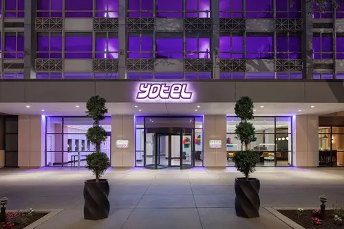 YOTEL Washington DC, Property entrance