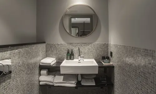 Hotel Norge by Scandic, Bathroom