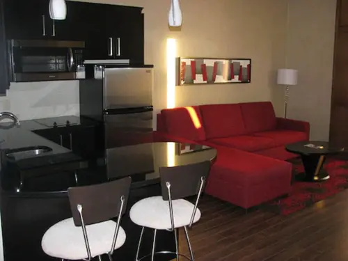 Hôtel Chateauneuf Gatineau—Ottawa, Private kitchen