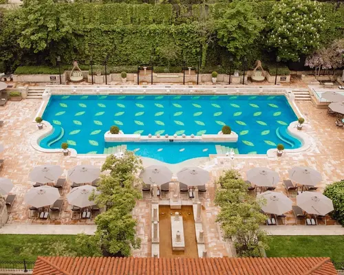 Grand Hyatt Istanbul, Pool