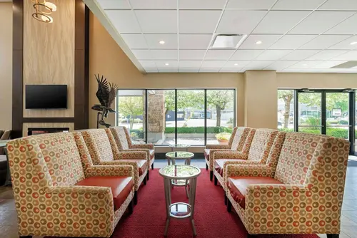 Best Western Plus Burnaby Hotel, Lobby
