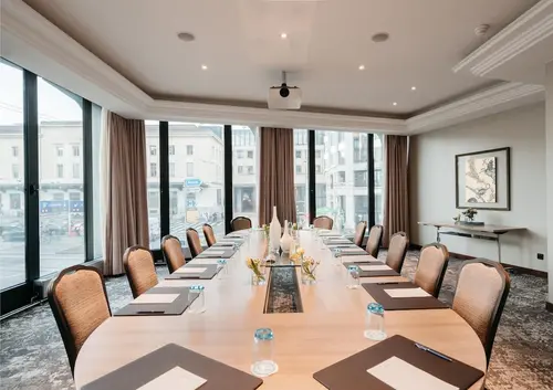 Warwick Geneva, Meeting facility