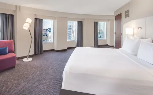 Crowne Plaza Cleveland at Playhouse Square by IHG, Room