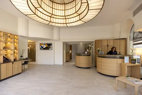 Cristal Hotel & Spa, Reception