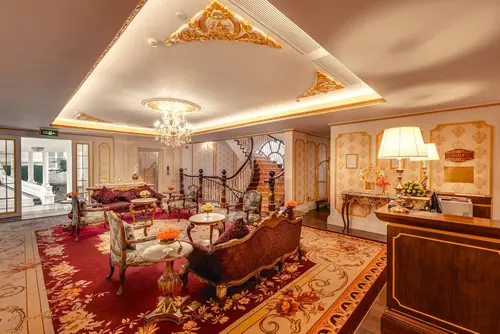 Dalat Palace Heritage Hotel, Lobby sitting area