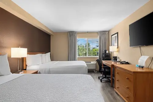 Ramada by Wyndham Portland, Room