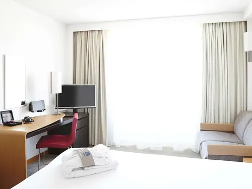 Novotel Amboise, Room