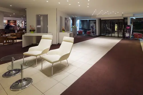 Novotel Amboise, Lobby