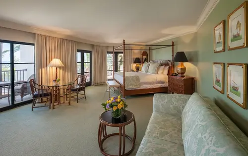 Santa Barbara Inn, Room
