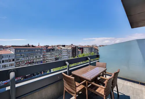 Ramada by Wyndham Istanbul Old City, Terrace/patio