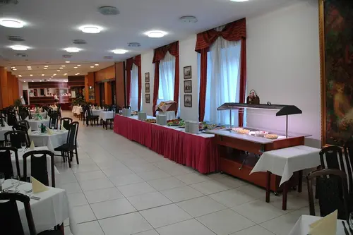 Hotel Benczur, Lobby sitting area