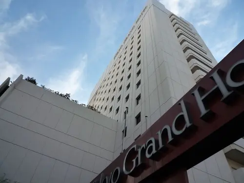 Tokyo Grand Hotel, Primary image