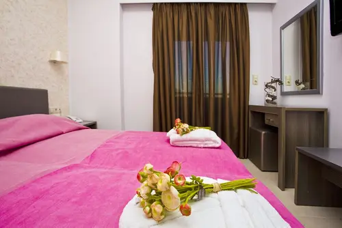 Astron Hotel, Room
