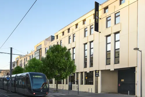 Hôtel Life Bordeaux Gare - BG, Front of property