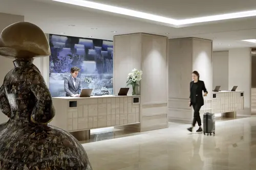 Hyatt Regency Hesperia Madrid, Reception
