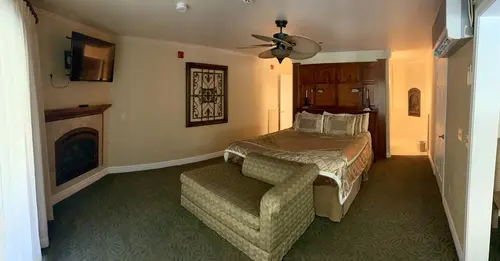Yosemite View Lodge, Room