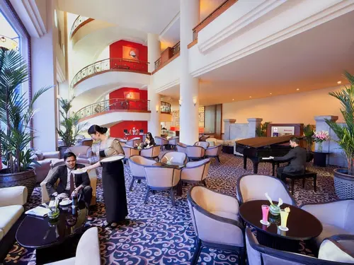 Millennium Hotel Sirih Jakarta, Lobby